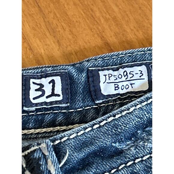 Miss Me Bedazzled Jeans - Picture 6 of 8